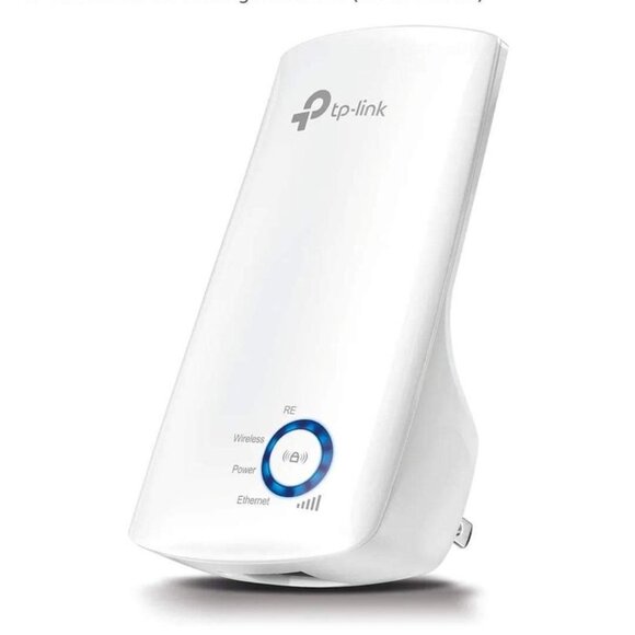 ⭐ TP-Link Wi-Fi Extender 300 mbps (Plug-in) - Picture 1 of 9